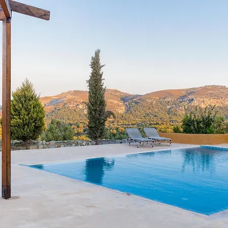 Rhodes Retreat * Kalithies