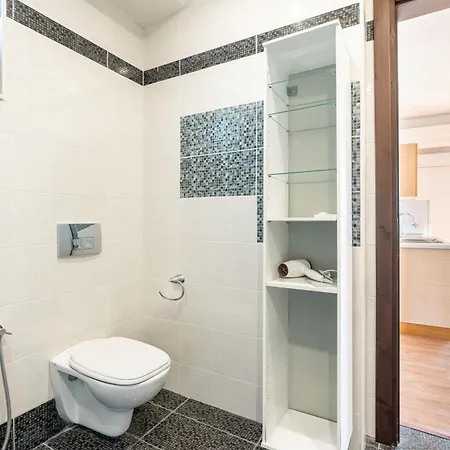 Rhodes Retreat Apartment